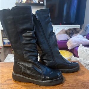 Black Women's Mid Calf-High Boots